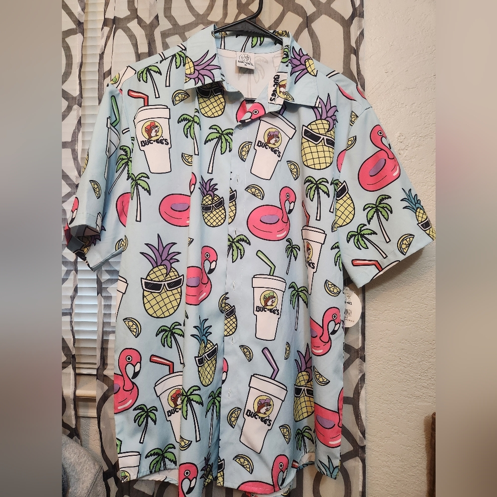 Buc-ees shirt